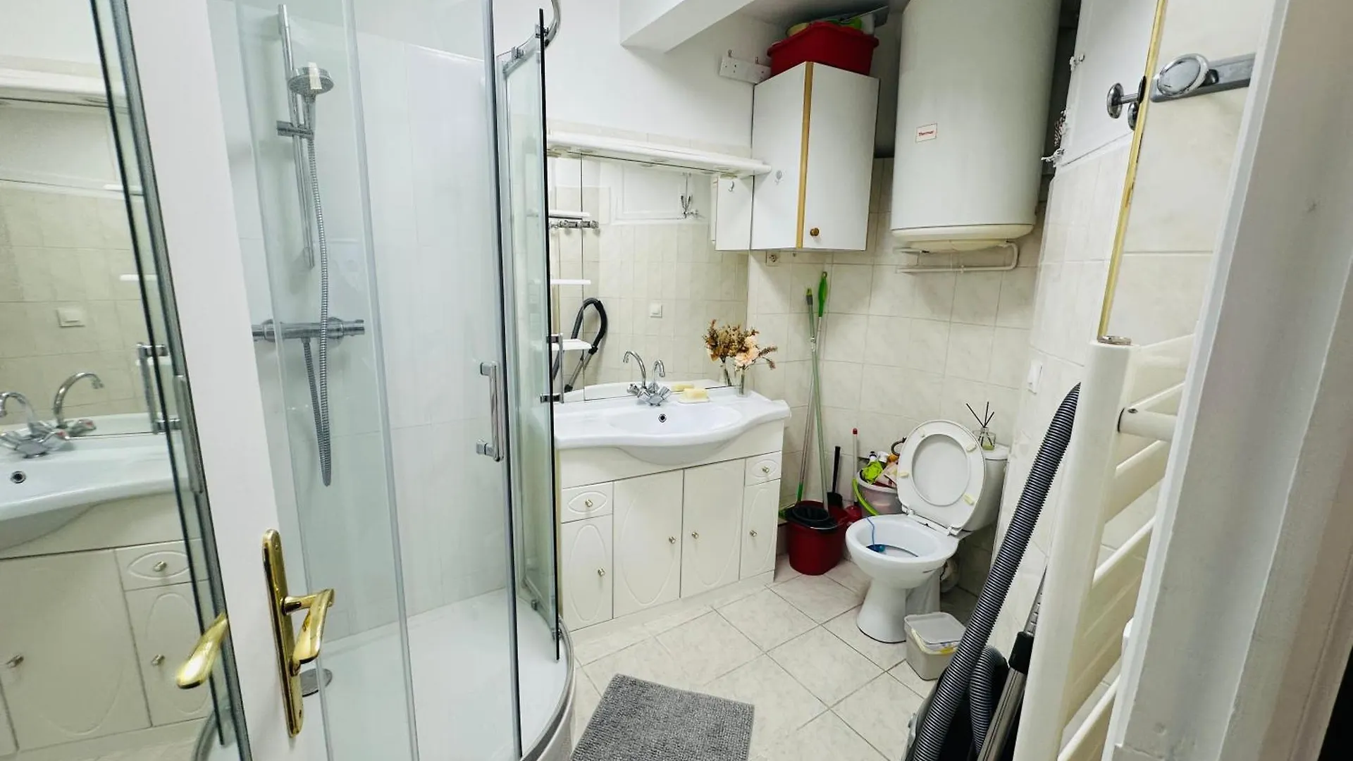 Dream Dwell Paris - Designer Flat Near Marais District Apartment